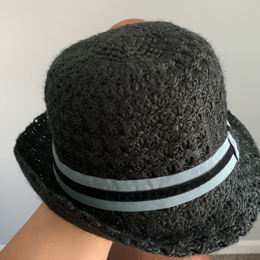 Like new without tags tags. Brand is unknown❄️ - Picture 3 of 3